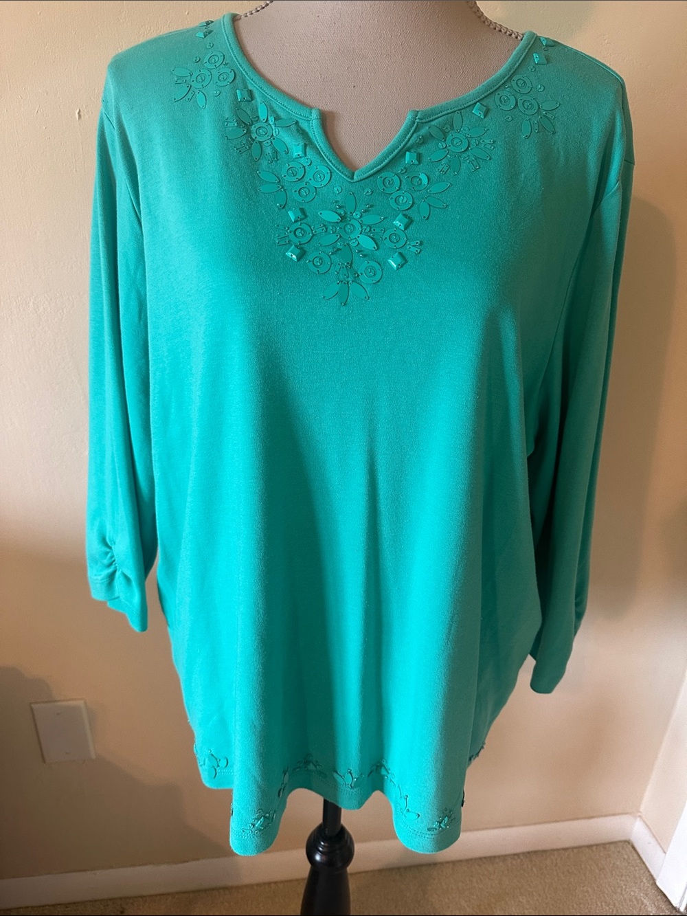 Samantha Grey XL Women's Turquoise Embellished V-Neck Top